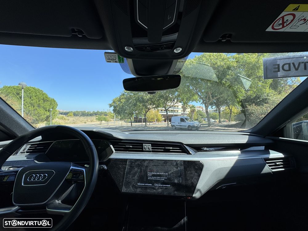 Audi e-tron 50 quattro - 11