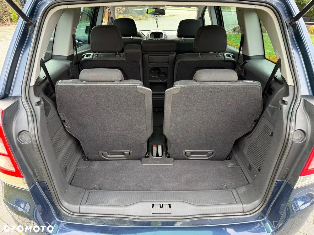 Opel Zafira 1.7 CDTI - 19