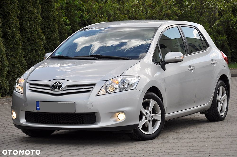 Toyota Auris 1.33 VVT-i Terra Start - 38