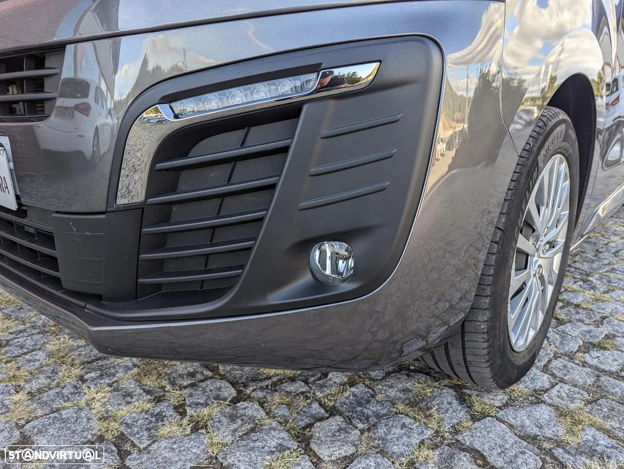 Peugeot Expert 1.5 BlueHDi L2H1 Semi-Vidrado - 9