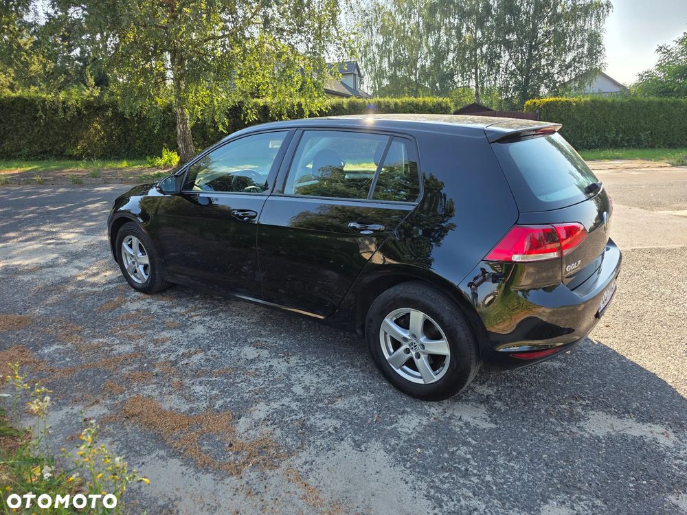 Volkswagen Golf 1.2 TSI BlueMotion Technology Comfortline - 21