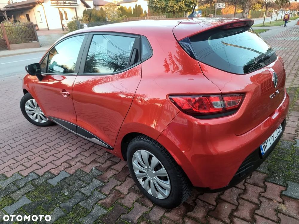 Renault Clio 1.2 16V 75 Dynamique - 4