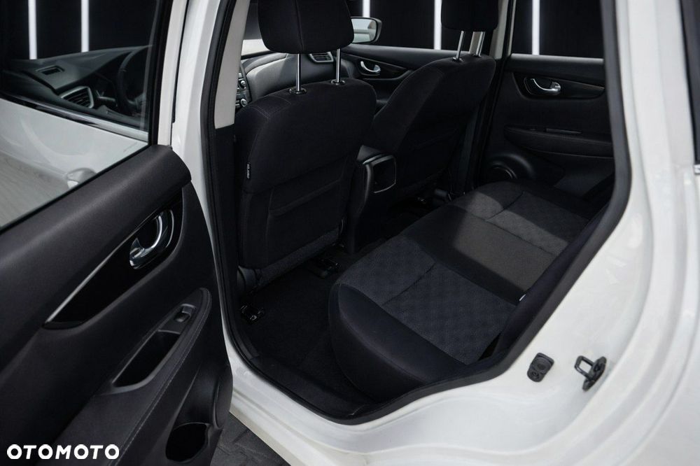 Nissan Qashqai - 12