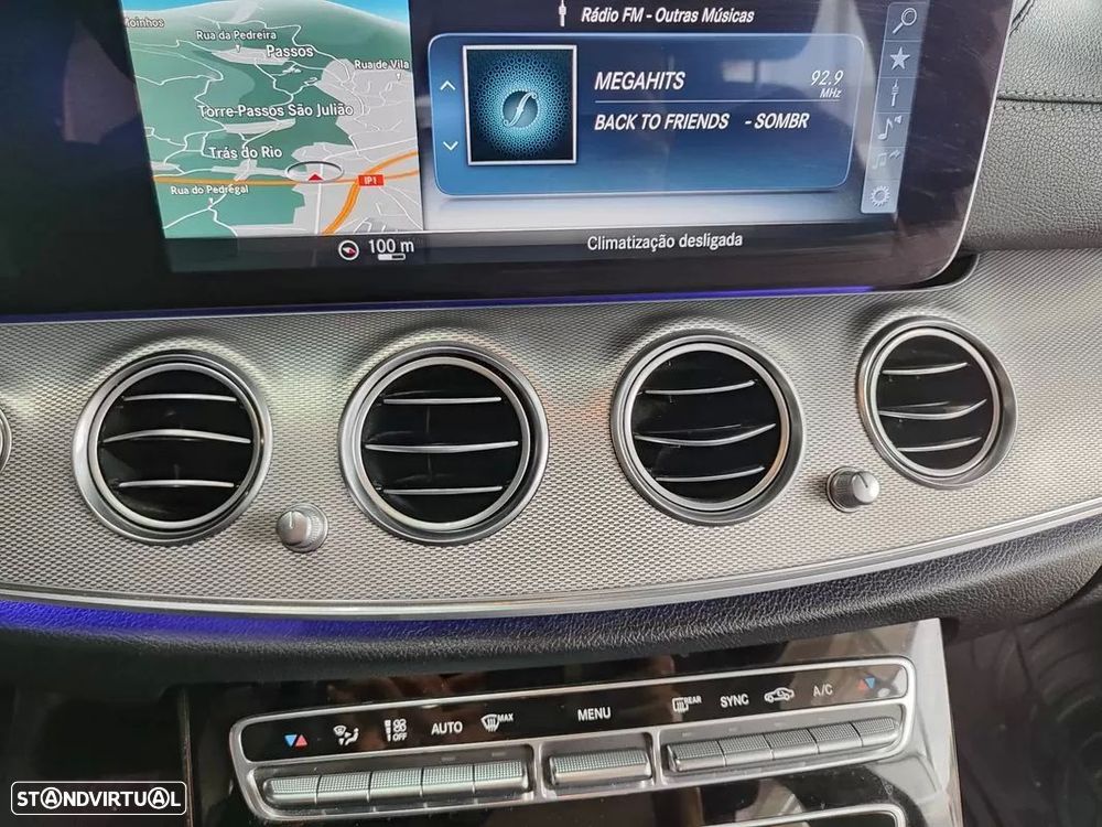 Mercedes-Benz E 220 d 4Matic 9G-TRONIC Avantgarde - 32