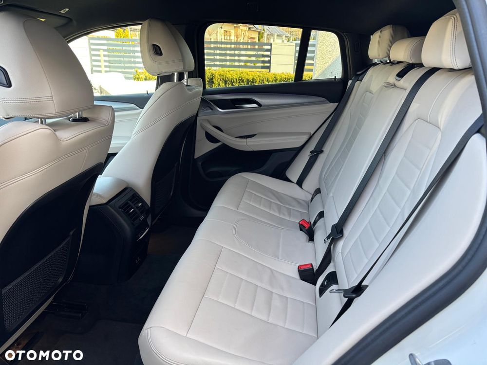 BMW X4 xDrive20i M Sport sport - 9