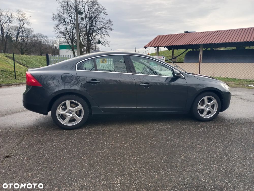 Volvo S60 - 7