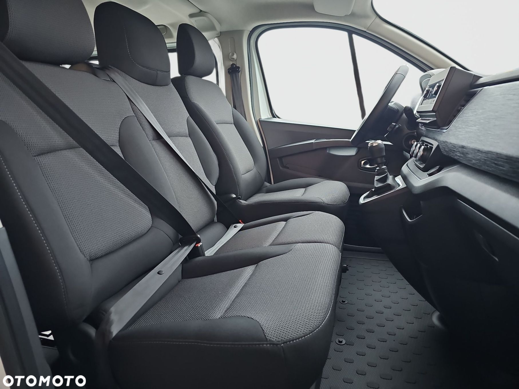 Renault Trafic - 10