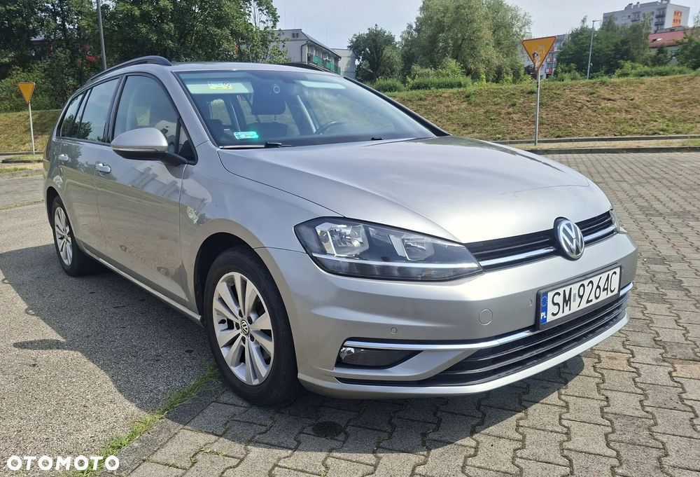 Volkswagen Golf 1.6 TDI BMT Comfortline - 3