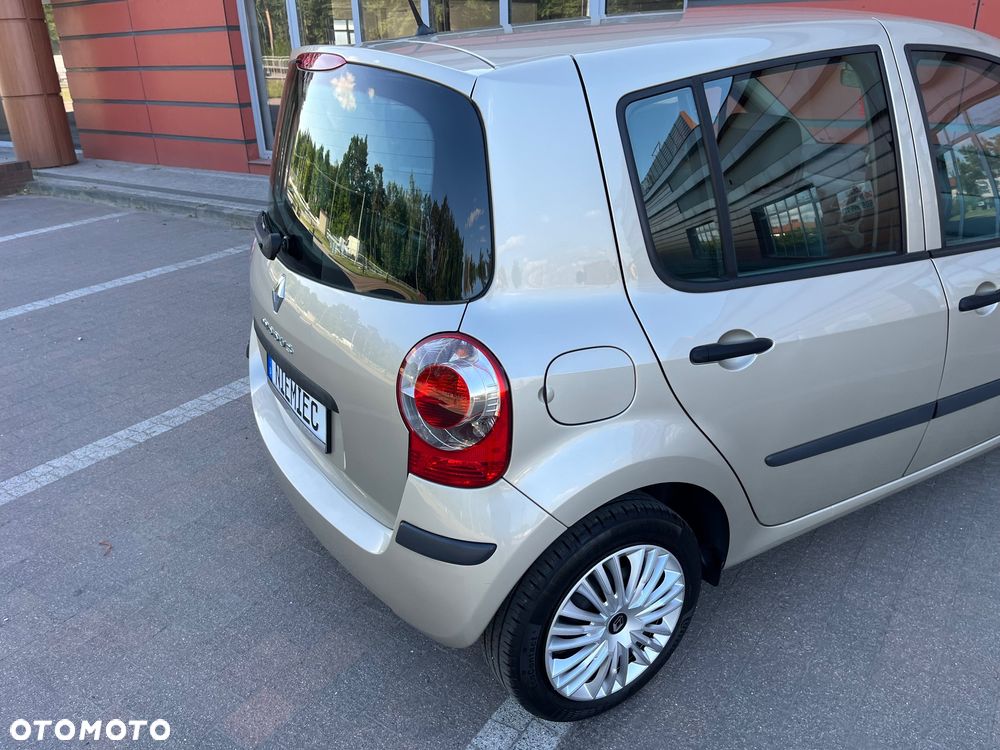 Renault Modus 1.2 16V Avantage - 24