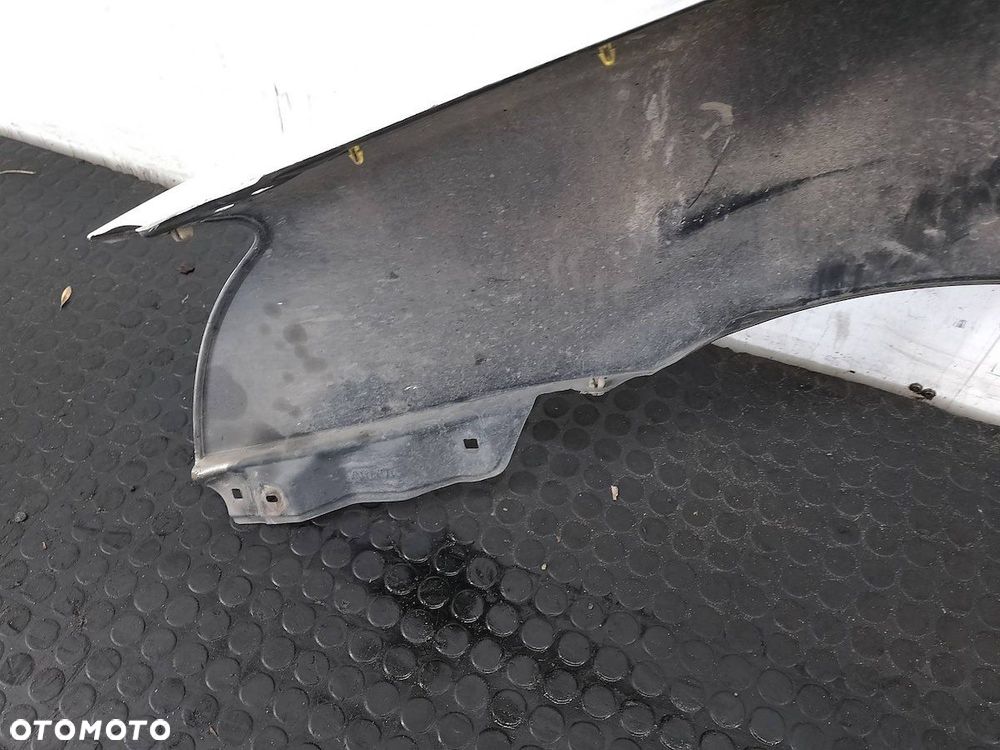 BŁOTNIK PRAWY PRZÓD TOYOTA AVENSIS II T25 1C0 KOMBI - 8