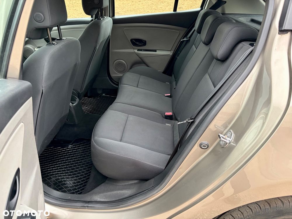 Renault Megane dCi 90 FAP Expression - 22