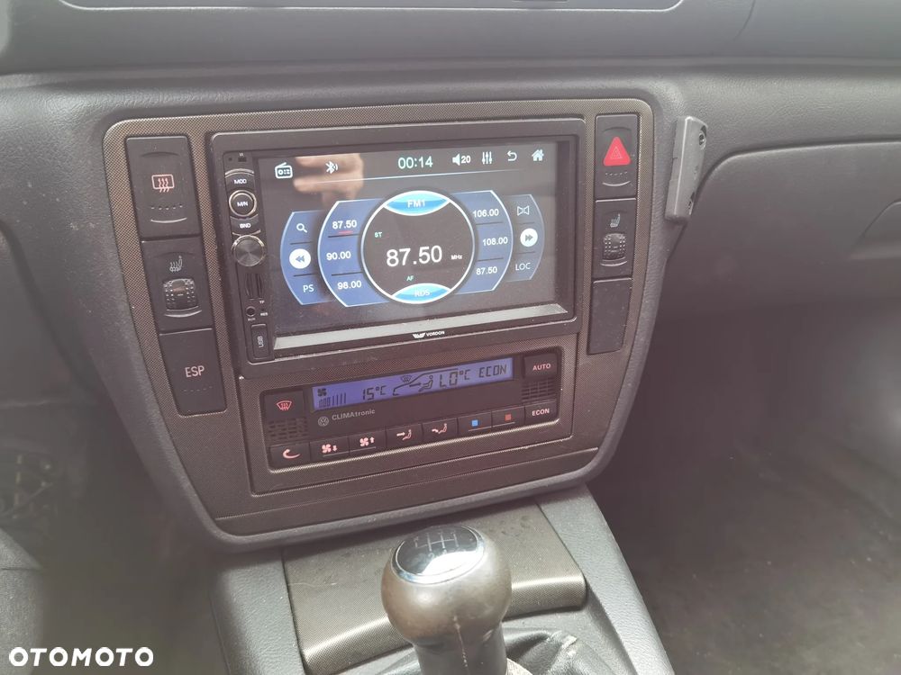 Volkswagen Passat 2.0 TDI DPF Highline - 6