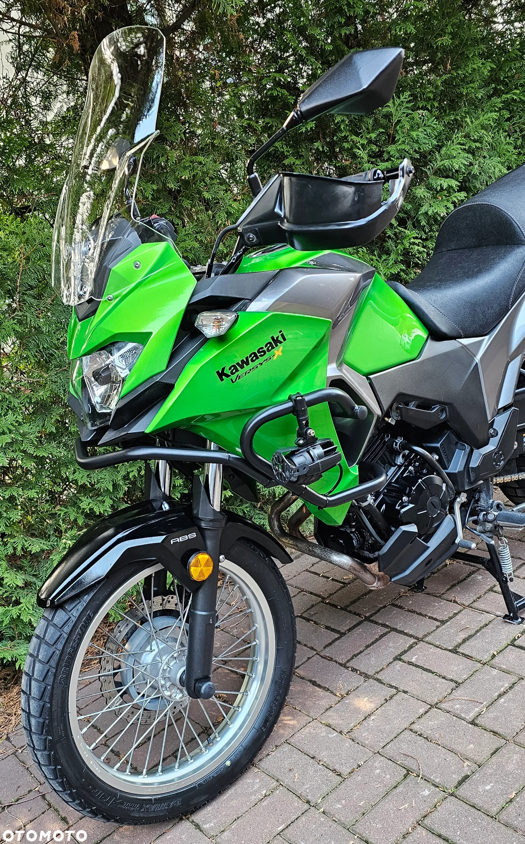 Kawasaki Versys-X 300 - 10