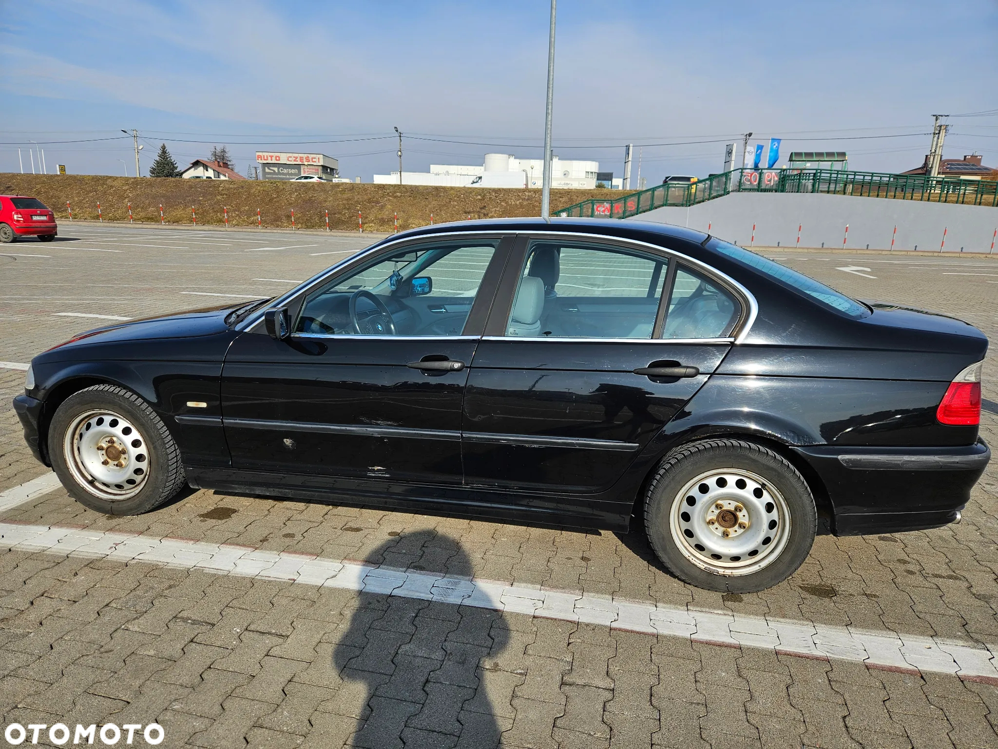 BMW Seria 3 318i - 16