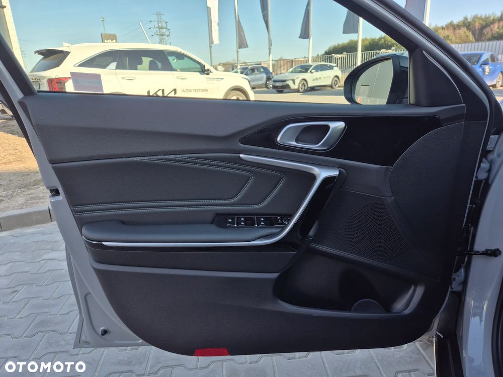 Kia XCeed 1.6 T-GDI Tribute DCT - 10