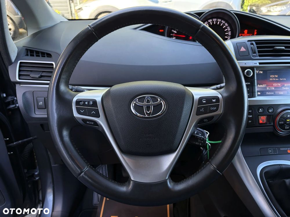 Toyota Verso - 22
