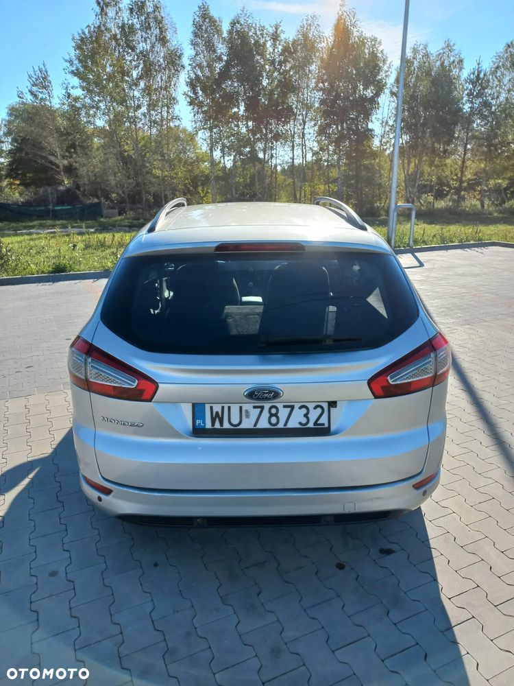 Ford Mondeo 1.6 Ambiente - 6
