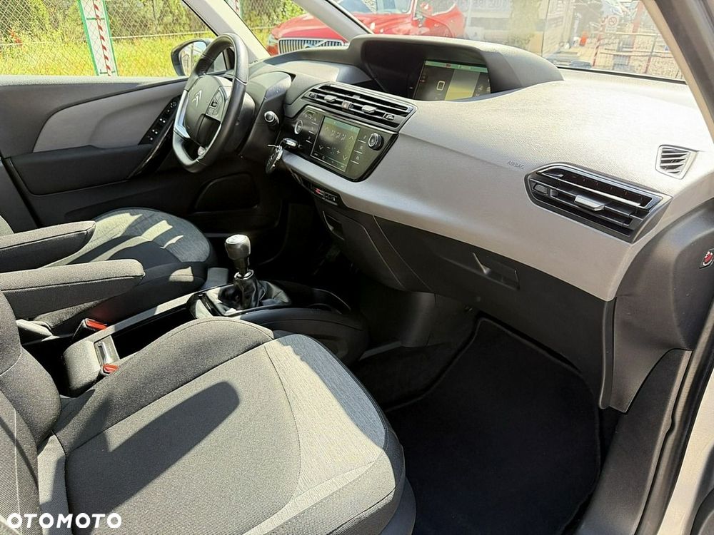 Citroën C4 Grand Picasso - 11