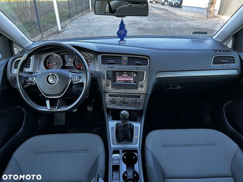 Volkswagen Golf 1.4 TSI BMT Comfortline - 19