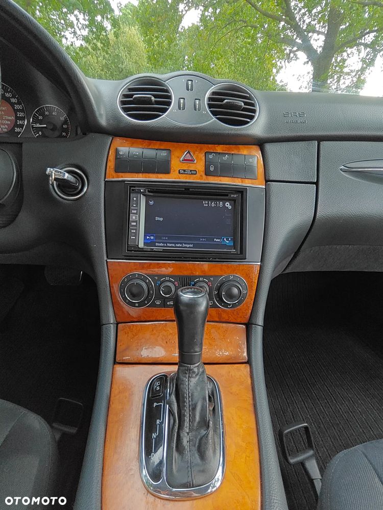 Mercedes-Benz CLK - 14