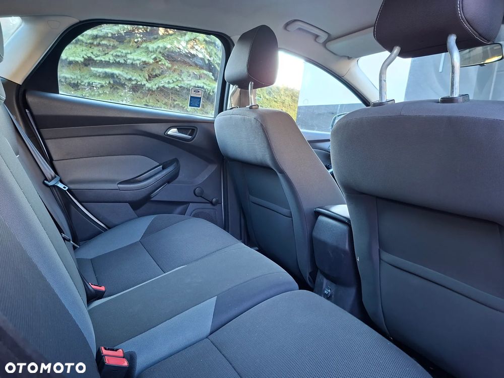 Ford Focus 1.0 EcoBoost Gold X (Trend) - 10