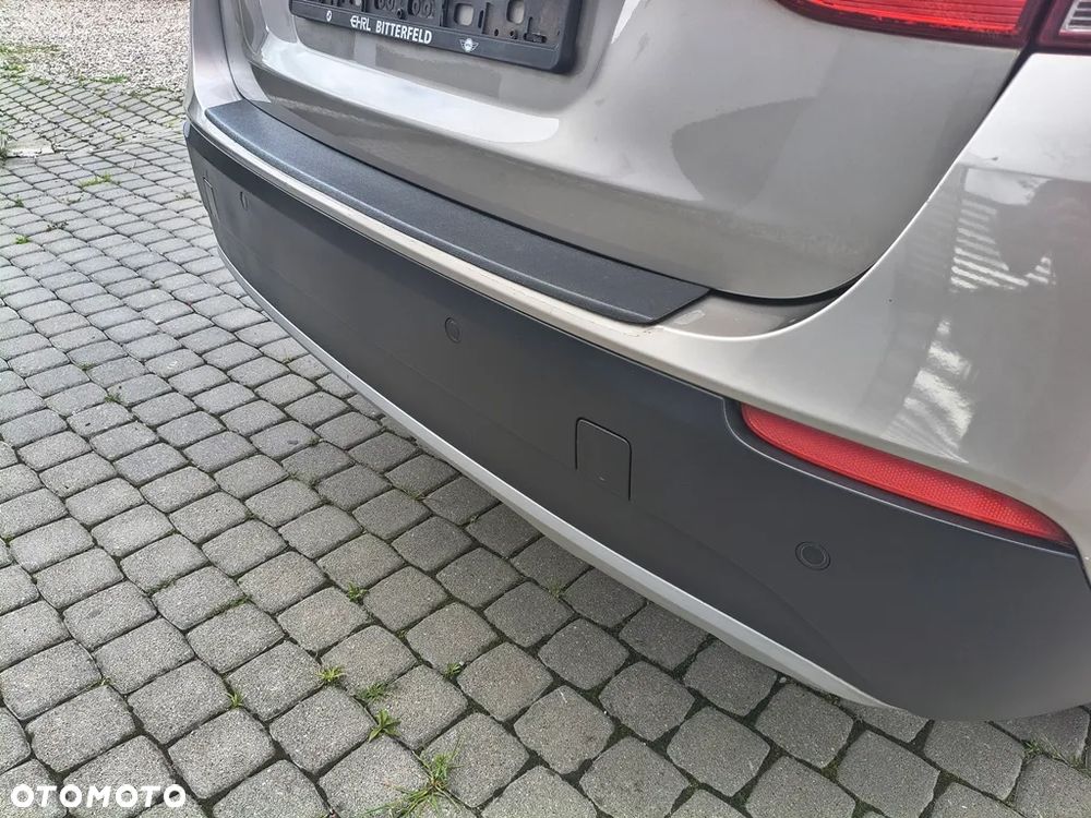 BMW X1 xDrive18d - 16