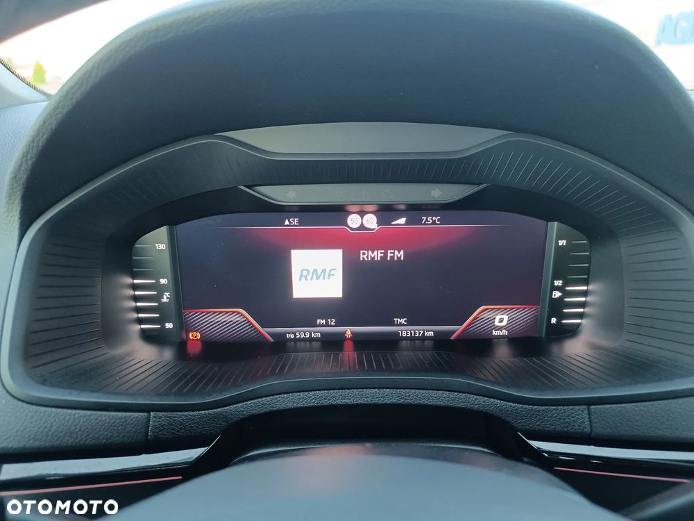 Skoda Karoq 1.5 TSI ACT Sportline - 16