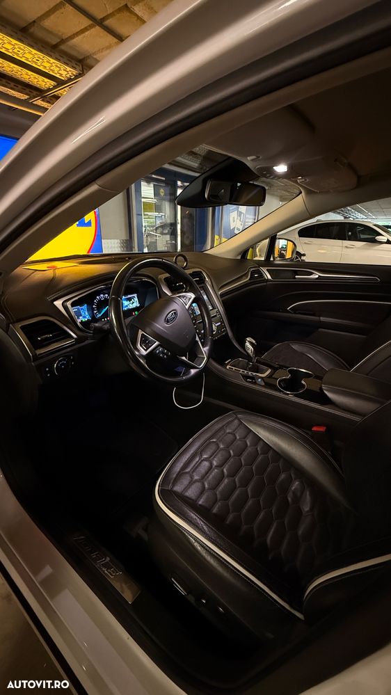 Ford Mondeo - 7