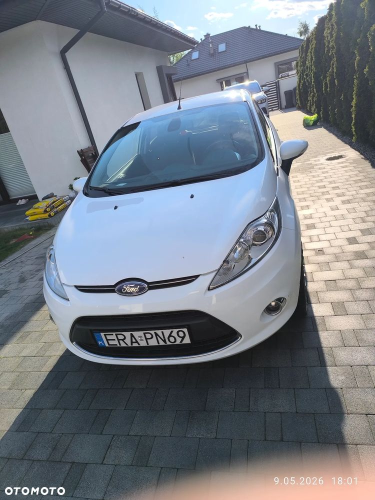Ford Fiesta - 2