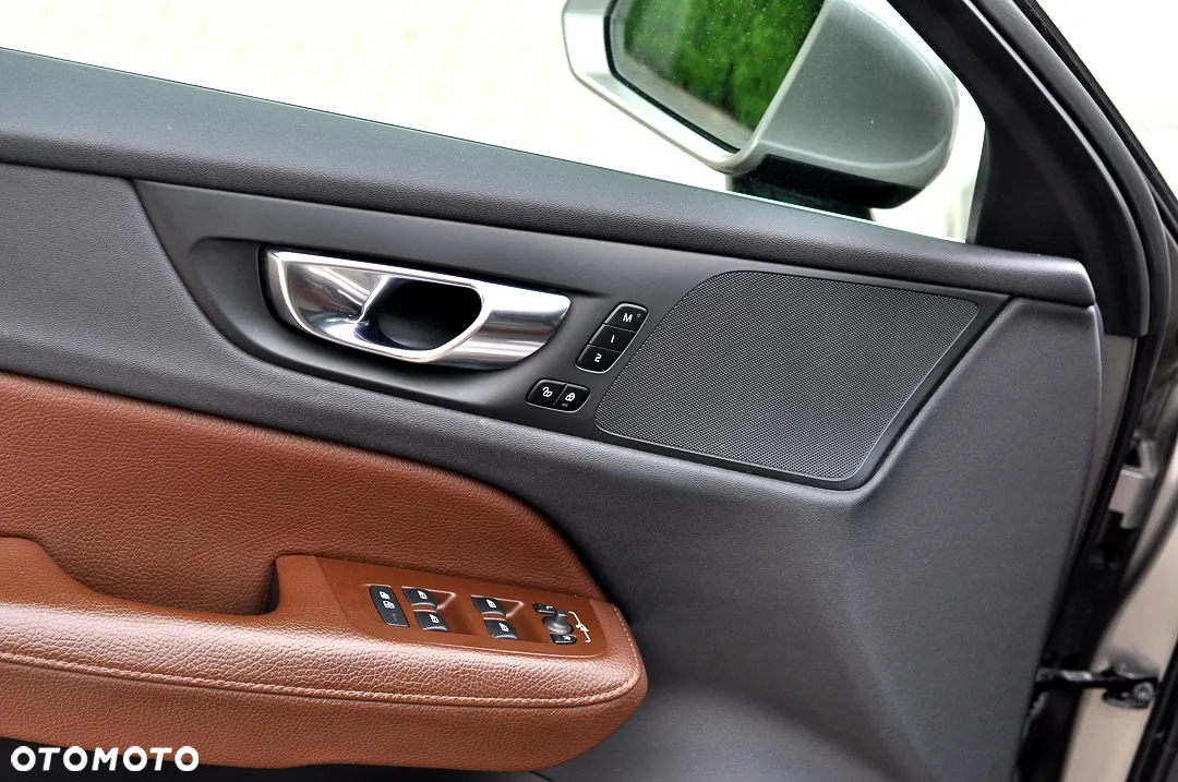 Volvo V60 B4 D Geartronic Inscription - 18