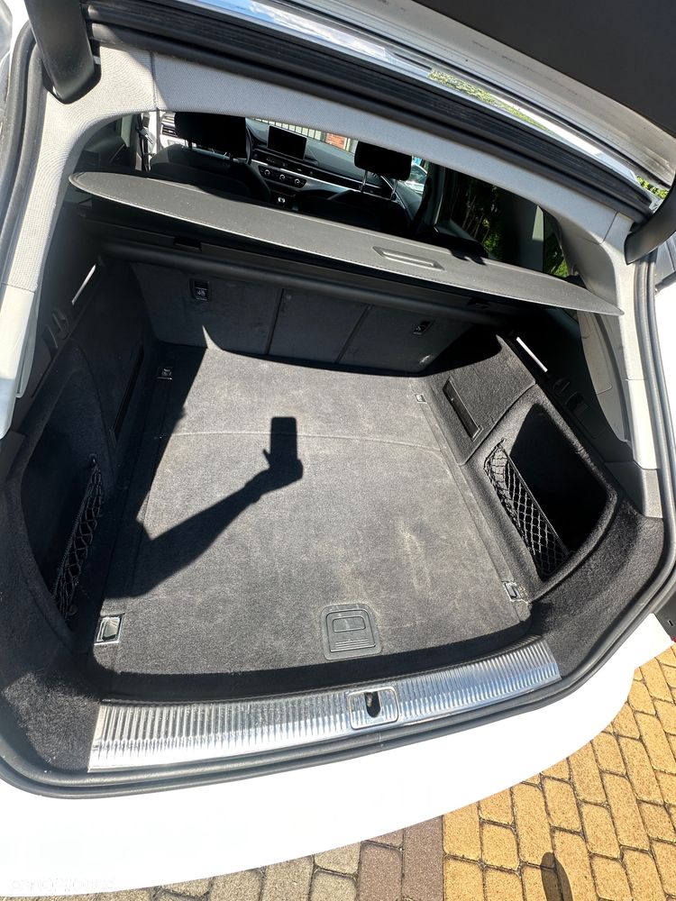Audi A4 Avant 2.0 TDI Design - 7