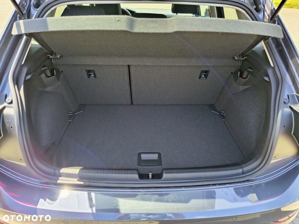 Volkswagen Polo 1.0 MPI Life Plus - 28
