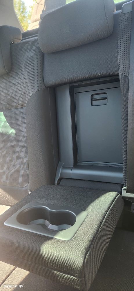 Peugeot 3008 1.6 HDi Premium - 17