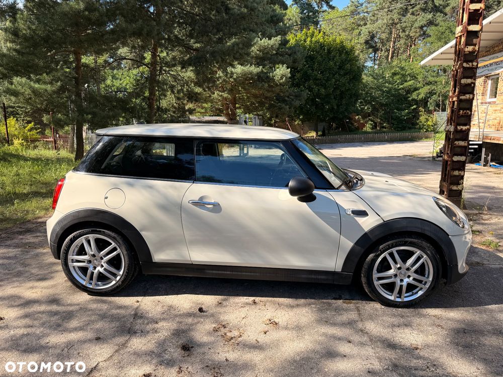 MINI ONE - 18