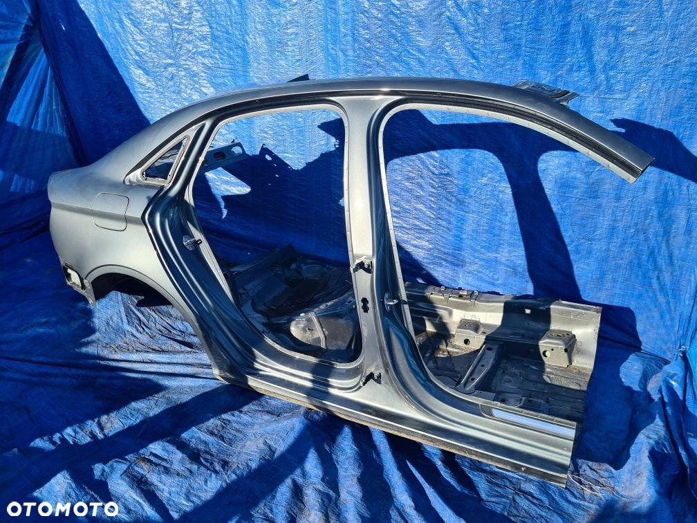 ĆWIARTKA tylna prawa poszycie błotnik AUDI A3 S3 8V 8V5 SEDAN oryginał - 4