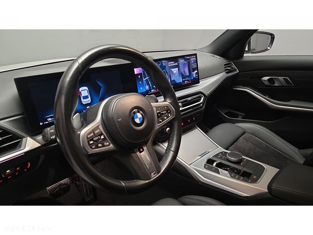 BMW Seria 3 320d xDrive mHEV M Sport - 16