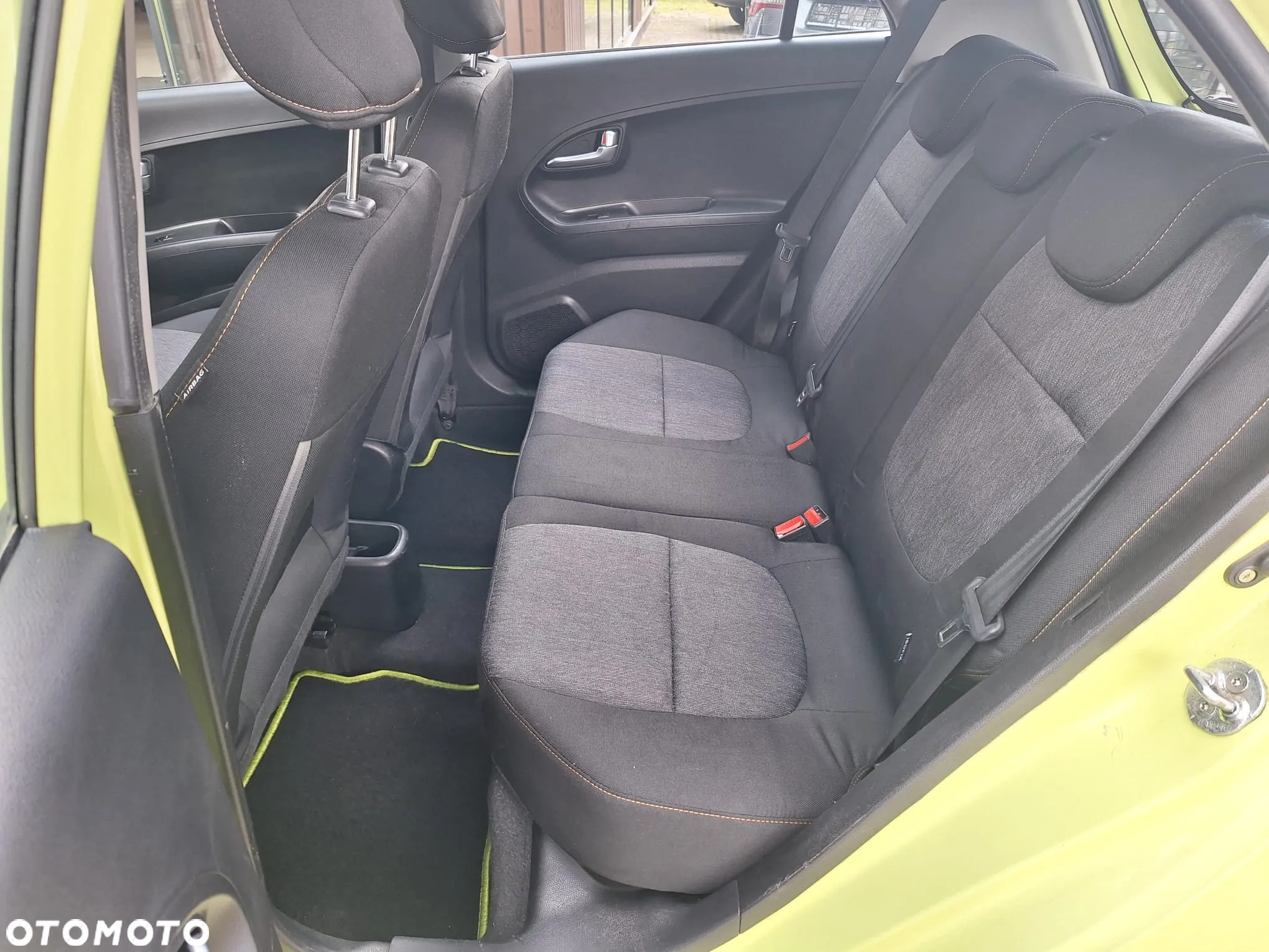 Kia Picanto - 11