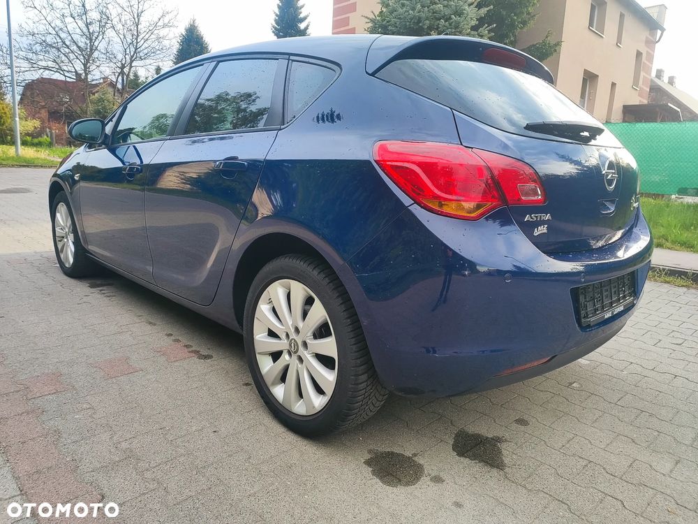 Opel Astra 1.4 EcoFLEX Design Edition - 13