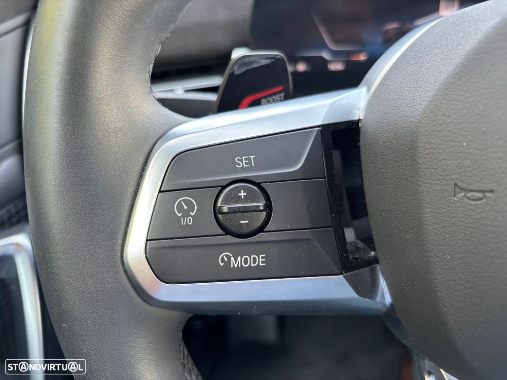 BMW iX1 eDrive20 Pack Desportivo M Pro - 18