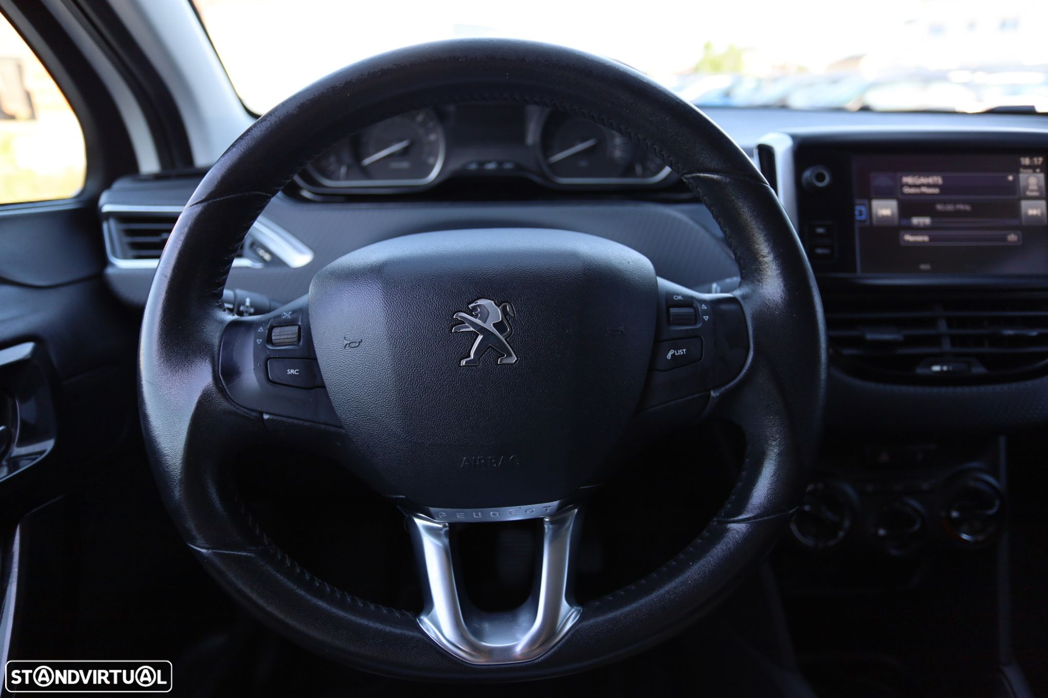 Peugeot 208 1.6 BlueHDi Style - 10