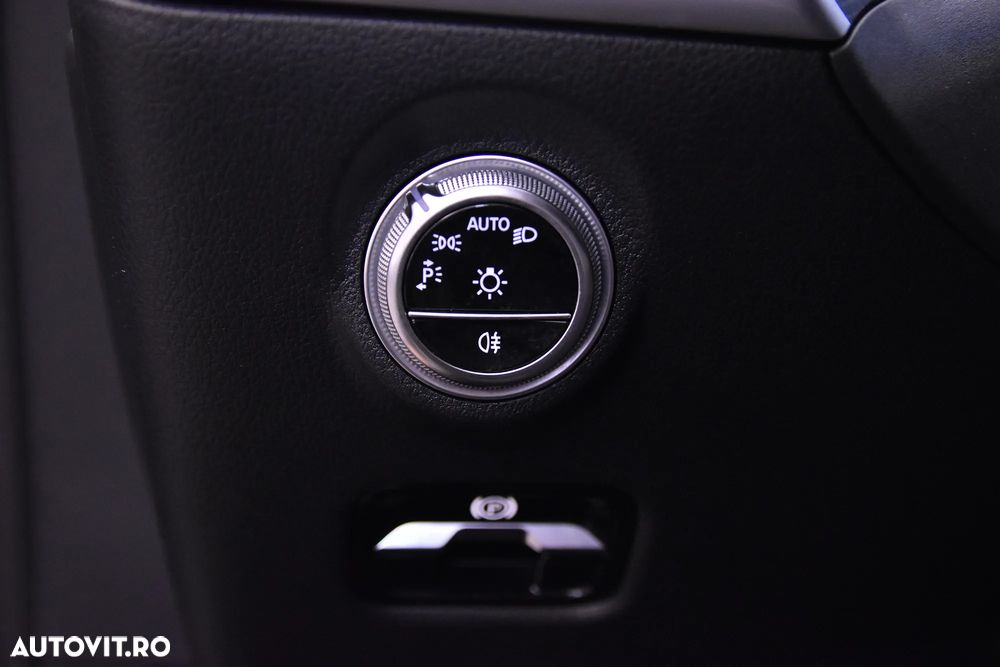 Mercedes-Benz C 180 MHEV - 15