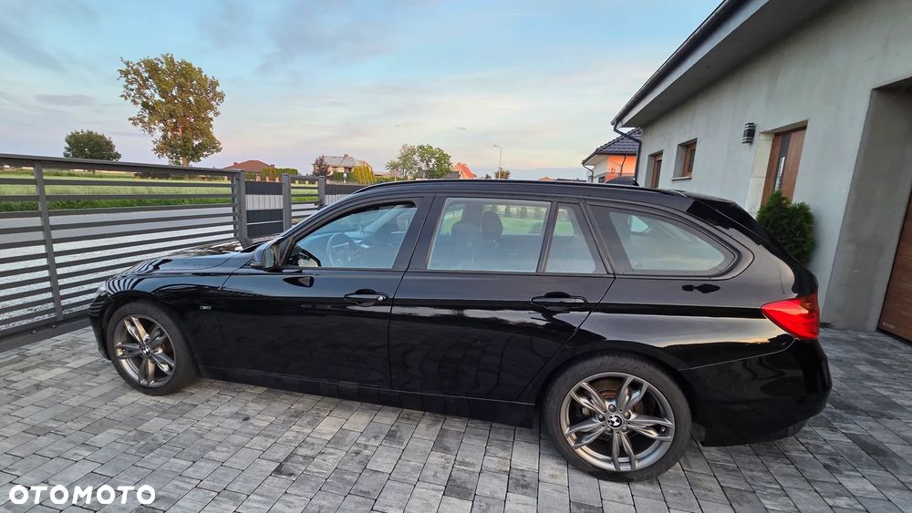 BMW Seria 3 318d Sport Line - 3