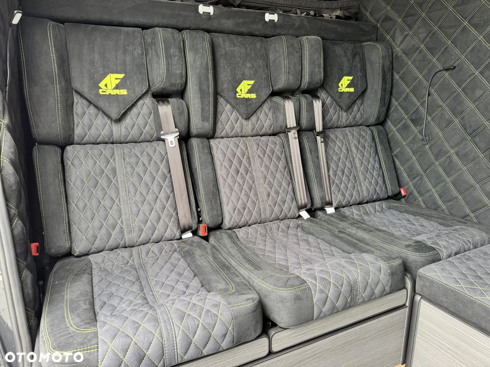 Mercedes-Benz Sprinter - 28