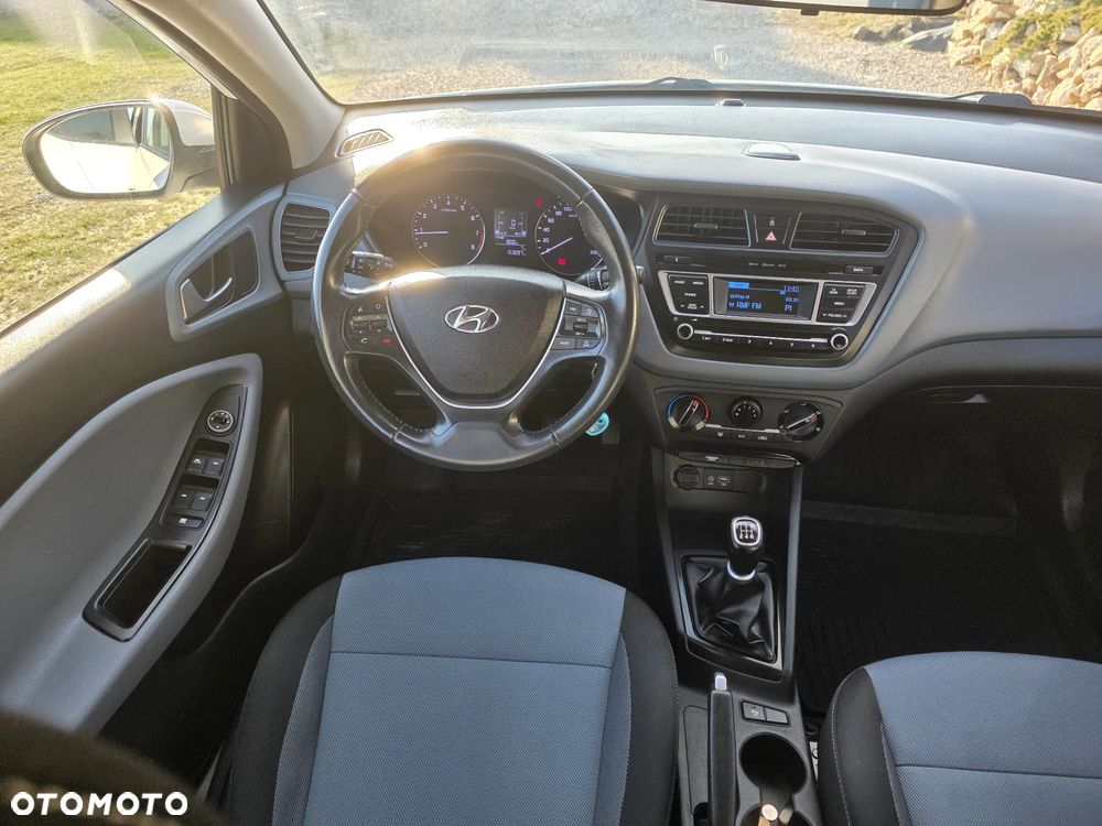 Hyundai i20 - 28