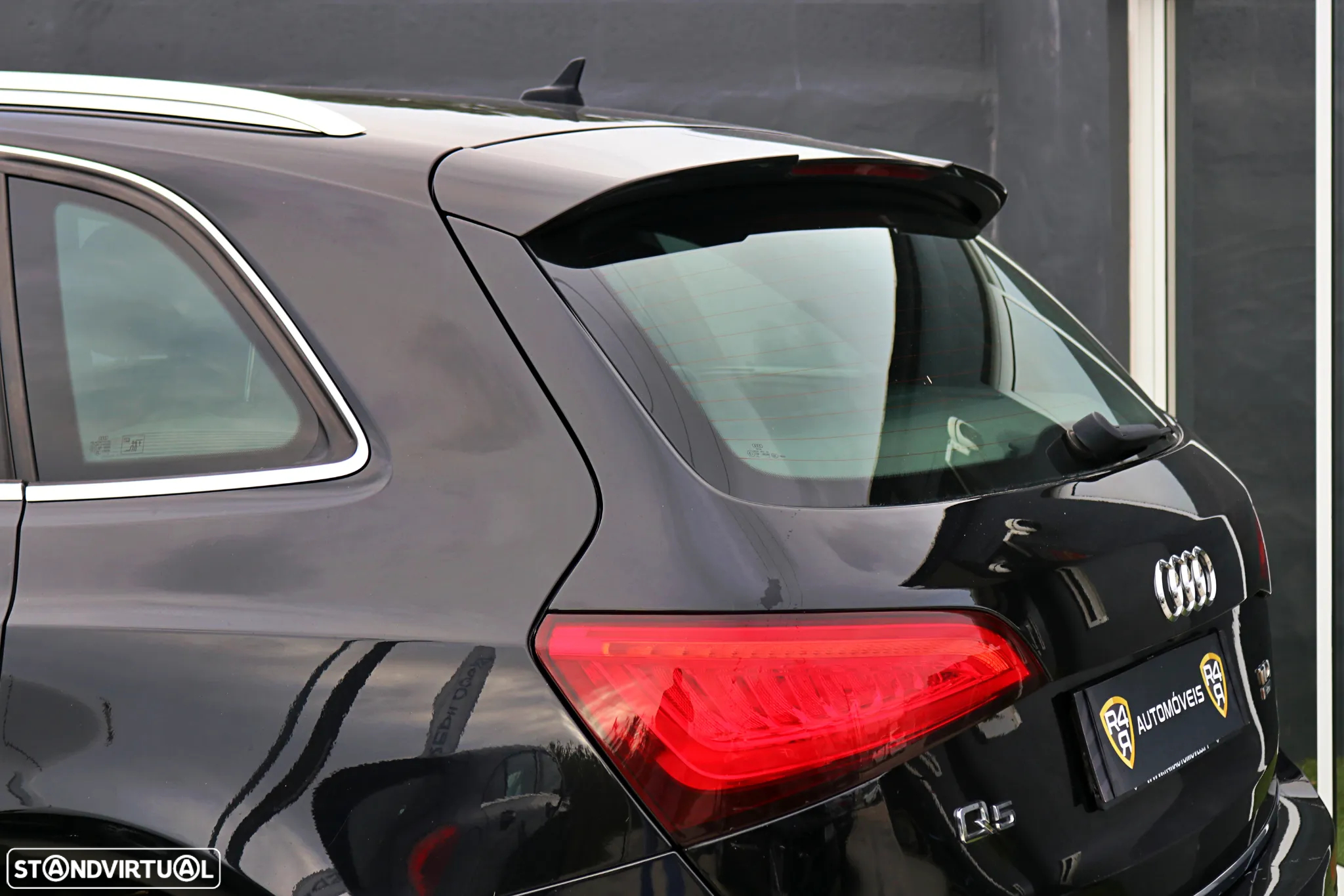 Audi Q5 2.0 TDi S-line - 12