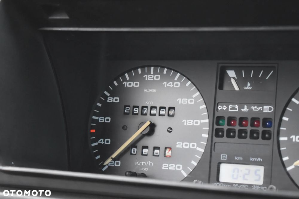 Volkswagen Golf 1.8 GT Special - 7