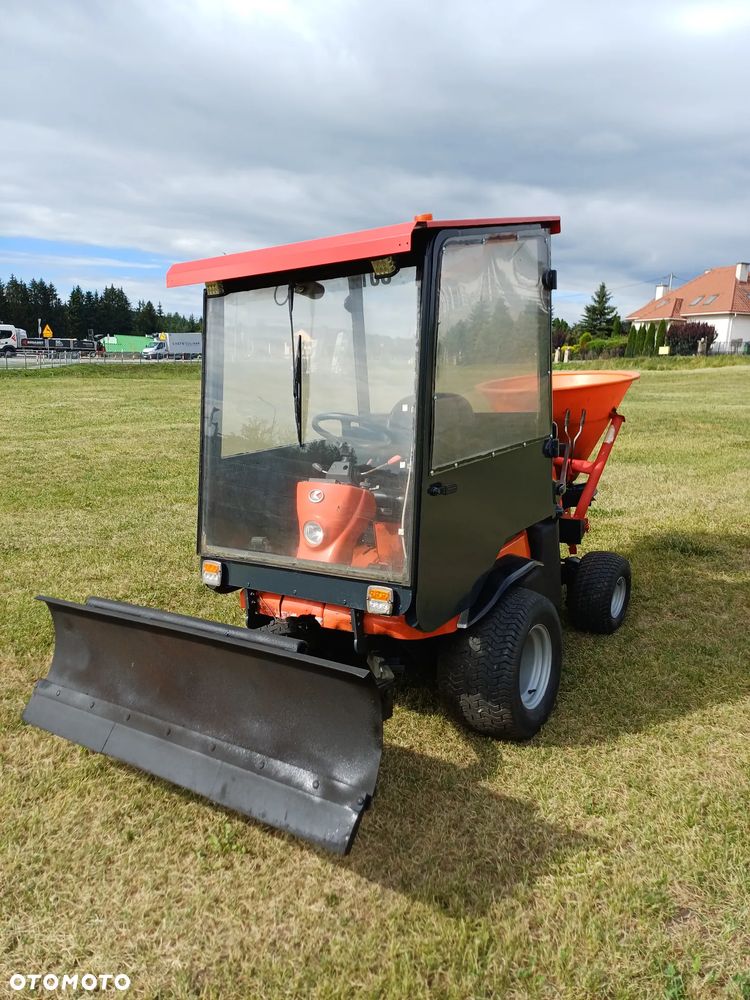 Kubota F3680 - 11