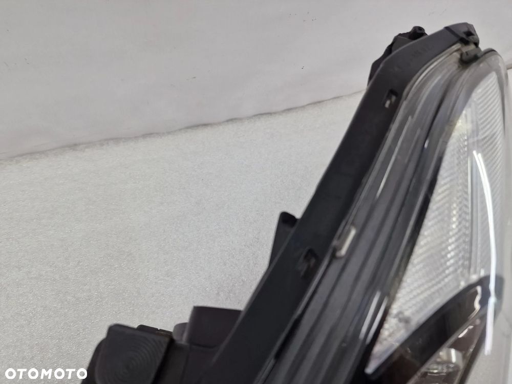 HYUNDAI I30 II 12- LEWA LAMPA PRZEDNIA PRZÓD , NR 92101-A6020 , NR AUKCJI LA519 - 10