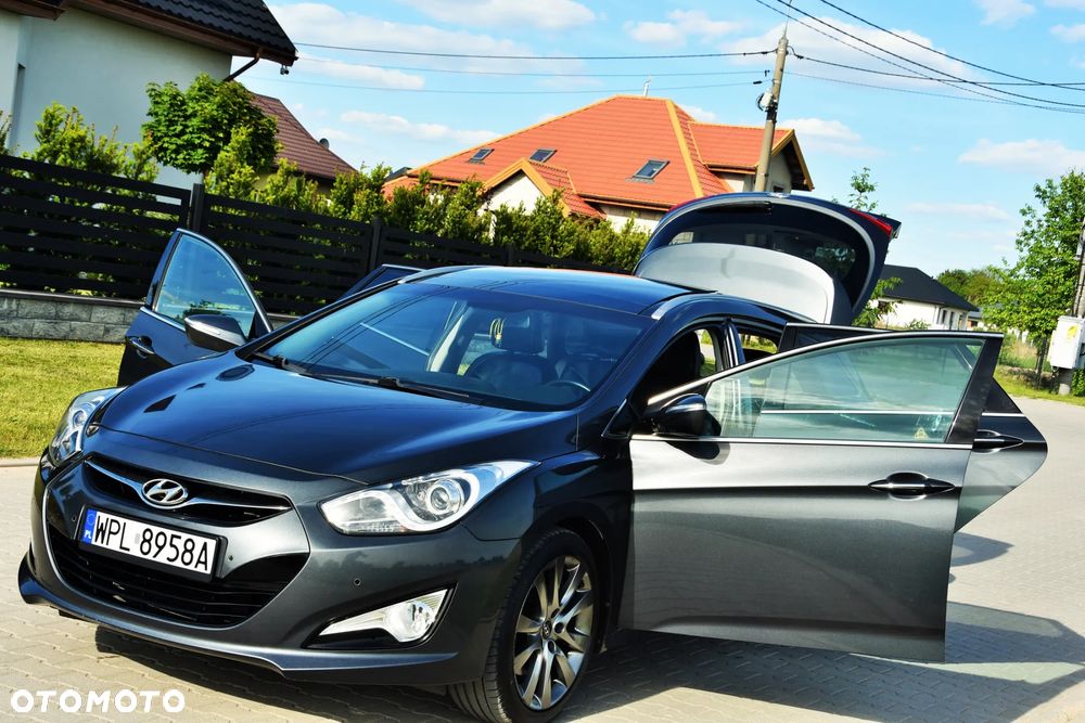 Hyundai i40 1.7 CRDi Comfort + - 16