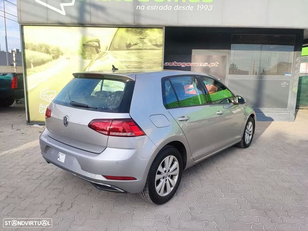 VW Golf 1.6 TDI (BlueMotion ) Comfortline - 16